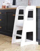 Meble Wrobel Turn de invatare din lemn pentru copii Standard White design montessori robust margini rotunjite cu platforma si trepte reglabile dimensiune 90 x 44 x 39.5 cm