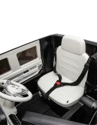MERCEDES-BENZ Masinuta electrica pentru copii Mercedes Benz EQG White 110w cu echipare premiumacumulator 12V9Ahroti evascaun piele perforatatelecomanda 2.4Gdeschidere usilumini ledbaterie detasabilaoglinzi retrovizoare cu lumini