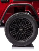 MERCEDES-BENZ Masinuta electrica pentru copii Mercedes Benz G63 XXL tractiune 4x4 cu telecomanda 2.4G 4 motoare de 200W fiecare baterie de 2x24V7Ah faruri luminoase cu USB Bluetooth si afisaj LCD MP4 dimensiune 158 x 93 x 81 cm