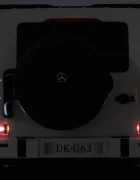 MERCEDES-BENZ Masinuta electrica pentru copii Mercedes G63 XXL White design realist 4 motoare x55W cu bluetooth port USB MP3 lumini LED fataspate centuri de siguranta cauciucuri EVA dimensiune 158 x 93 x 81 cm