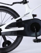 Mesuca Bicicleta copii Lamborghini cadru magneziu alba 14 inch scaun reglabil de la 50 la 55 cm potrivita pentru copii cu inaltimi intre 95-120 cm frane pe ghidon pedale antiderapabile roti pneumatice cu jenti din aluminiu