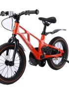 Mesuca Bicicleta copii Lamborghini cadru magneziu portocalie 14 inchscaun reglabil de la 50 la 55 cm potrivita pentru copii cu inaltimi intre 95-120 cm frane pe ghidon pedale antiderapabile