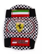 Mesuca Role Ferrari reglabile masura 29-32 culoare neagra cu set protectie si casca