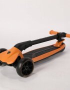 Mesuca Trotineta pentru copii cu 3 roti pliabila Lamborghini Portocalie ghidon reglabil platforma antiderapanta roti Led greutate admisa 50 kg