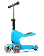 MICRO Trotineta Mini2go Deluxe Blue cu 3 roti scaunel spatiu depozitare ghidon telescopic roti din silicon greutate admisa 50 kg