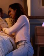 Momcozy Lampa DreamSync smart cu sunete si muzica rainbow light