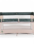 MONI Patut pliabil copii cu laterala culisanta Next level Green3 variante de folosire 2 nivele saltea pliabila inclusa curea fixare la patul parintilor laterale din plasa pentru ventilatie geanta transport125x65x74cm