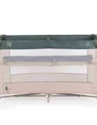 MONI Patut pliabil copii cu laterala culisanta Next level Green3 variante de folosire 2 nivele saltea pliabila inclusa curea fixare la patul parintilor laterale din plasa pentru ventilatie geanta transport125x65x74cm