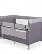 MONI Patut pliabil copii cu laterala culisanta Next level Grey3 variante de folosire2 nivelesaltea pliabila inclusacurea fixare la patul parintilorlaterale din plasa pentru ventilatiegeanta transport125x65x74cm