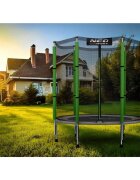 Neo Sport Trambulina de gradina pentru copii Neo-Sport Verde 140 cm 4.5FT Plasa exterioara Stalpi metalici cu protectie din burete Intrare cu fermoar si catarama Covoras impermeabil flexibil