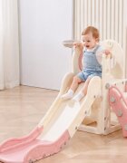 Nichiduta Garden Spatiu de joaca pentru copii 3in1 Pink cu platforma tobogan leagan cu bara de protectie detasabila jucarie muzicala cos de baschet dimensiune 170 x 145 x 110 cm