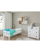Nichiduta Patut din lemn MDF Stas Alb 140x70 cu laterala de protectie 90 cm inclusamargini rotunjitevopsea ecologica pe baza de apadesign modern