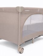 Nichiduta Patut pliabil pentru copii Beige cu doua nivele multifunctional 2 in 1 cadru din otel material poliester 210D roti cu franare dimensiune 125 x 65 x 77 cm geanta de transport inclusa
