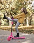 Nichiduta Trotineta pentru copii ScootRide Pink cu 3 roti ghidon reglabil si roti luminoase inaltime reglabila dimensiune 73 x 34 x 36 cm