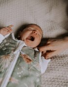 Nor Pufos Sac de dormit din bumbac 0-4 luni Newborn Boho Green Sleepee 25 tog