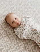 Nor Pufos Saculet swaddle pentru infasat + caciulita Second Step Forest Ivory Sleepee