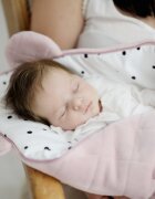 Nor Pufos Wrap cu urechi Babyhorn pentru nou nascut Royal Baby Sand Sleepee