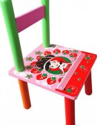 Novokids Masuta copii din MDF cu doua scaune My first table dimensiuni 59X39X40 Suprafata lucioasa Model Capsunica Rosu cu Roz
