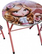 Novokids Masuta pliabila pentru copii din MDF Round folding table Cu doua scaune pliabile Diametru 60 cm 2 niveluri de inaltime Suprafata lucioasa Model printesa Roz