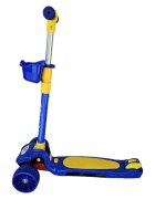 Novokids Trotineta pentru copii Mini Scooter 6160 Albastru cu roti luminoase din silicon melodii si lumini 3 roti pliabila maner reglabil greutate suportata 50 kg