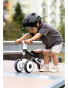 Nukido Bicicleta de echilibru Ride On Negrude la 12 luniscaun moale inaltime sezut reglabila roti din spuma EVA cadru rezistent manere ergonomice cu opritoare Unghi de virare sigur al rotii cu protectie anti-rotatie