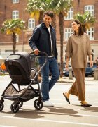NUNA Carucior pentru copii SWIV Granite cu roti pivotante 360 spatar si maner parental reglabile bara detasabila husa de ploaie suport pentru pahar si geanta de transport