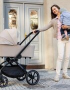 Petite&Mars Carucior 2 in 1 pentru copii PetiteMars Scout Gri cu landou pliabil reversibil spatar si suport de picioare reglabile maner ajustabil accesorii pana la 22 kg 0 luni+