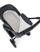 Petite&Mars Carucior 2 in 1 pentru copii PetiteMars Scout Gri cu landou pliabil reversibil spatar si suport de picioare reglabile maner ajustabil accesorii pana la 22 kg 0 luni+