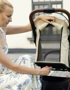 Petite&Mars Carucior pentru copii PetiteMars Fly Negru cu pliere compacta spatar reglabil pana la pozitie de somn suport picioare reglabil copertina extensibila cu protectie UPF40+ suport pahar inclus pana la 22 kg 0 luni+
