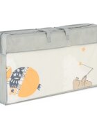 Petite&Mars Covoras de joaca PetiteMars reversibil include geanta pentru transport pliabil si impermeabil non-toxic 197x147x1 cm Campy Mountains 0 luni Multicolor