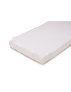 Petite&Mars Protectie impermeabila PetiteMars pentru saltele de 120x60 cu benzi elastice alb