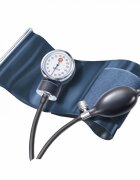 PIC SOLUTION Tensiometru aneroid clasic ClassicMed