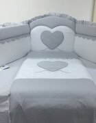 Raffaello Design Made in Italy Set lenjerie de lux din bumbac cu broderie protectie laterala pilota pentru pat bebelusi Cuore di Mamma Gri Italia