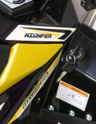 Ramiz Atv electric pentru copii Hiperfect Yellow cu motor 1000W baterie de 48V12Ah viteza 35 kmh cadrul din metal armat echipat cu roti pneumatice suspensii faruri LED frontale claxon integrat pornire cu cheie