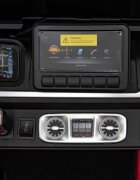 Ramiz Masinuta electrica 4x4 pentru copii Mercedes Benz G63 AMG XXL motor 4 x 200W baterie 24V7Ah panou audio buton de pornire slow start dimenesiune 159 x 97 x 81 cm
