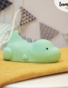 REER Lampa de veghe si veioza cu LED lumina reglabila si oprire cronometrata forma dinozaur turcoaz Lumilu Lazy Friends Dino
