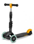 Ricokids Trotineta 3 in 1 pentru copii Cubi NegruGalben cu scaunelroti cu lumini LEDplatforma antiderapantacadru din aluminiumanere ergonomicegreutate suportata 30 kg varsta 3 ani+
