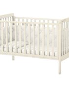 RKids Patut din lemn de fag Como pentru copii 120 x 60 cm cu laterala detasabila inaltime reglabila a saltelei lamele detasabile si sina pentru dentitie Ivory