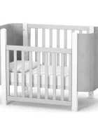 RKids Patut pentru copii 120 x 60 cm din lemn de fag 0-4 ani Monaco Velour Gri cu inaltimea saltelei reglabila si laterala detasabila