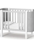 RKids Patut pentru copii 120 x 60 cm din lemn de fag 0-4 ani Monaco Velour Gri cu inaltimea saltelei reglabila si laterala detasabila