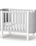 RKids Patut pentru copii 120 x 60 cm din lemn de fag 0-4 ani Monaco Velour Gri cu inaltimea saltelei reglabila si laterala detasabila