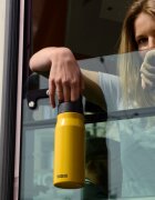 SIGG Bidon din otel inoxidabil Explorer Mustard 1L