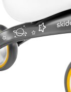 Skiddou Tricicleta pentru copii fara pedale Berit Ride-On Evening Shadow Gri actionata cu picioarele recomandata copiilor de la 1 an pana la 3 ani cu roti din spuma EVA