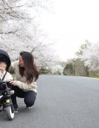 SMART TRIKE Tricicleta pentru copii STR7 Jeans 7 in 1 ultrapliabila spatar reglabil sistem patentat Touch Steering roti din cauciuc cu functie de absorbire a socurilor varsta 6 luni+