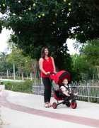 SMART TRIKE Tricicleta pentru copii STR7 Rosu 7 in 1 ultrapliabila spatar reglabil sistem patentat Touch Steering roti din cauciuc cu functie de absorbire a socurilor varsta 6 luni+