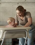 TEGA BABY Cadita pliabila cu dop de scurgere si termometru Natural Linen