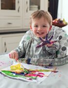 TIDY TOT Kit hranire Baveta si tava Gri