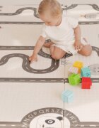 Toyz by Caretero Covoras pliabil multifunctional pentru copii Toyz Fomee Forest 200x150x1cm cu 2 fete din spuma cifre si litere 3D fara substante nocive antiderapant izolator termic geanta transport inclusa