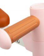 Toyz by Caretero Ride-On de echilibru pentru copii Toyz Otto Pinkrecomandata intre 1-3 animanere ergonomicecadru metalic stabil si roti EVA