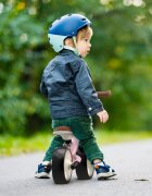 Tulano Bicicleta fara pedale Ride On Tulani Scout 15 Pink cu sezut reglabilroti evacadru rezistentsistem limitare viraj